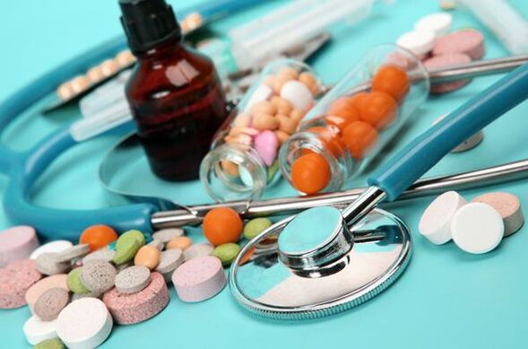 Os medicamentos orais prescríbense para as recaídas frecuentes da psoríase do cóbado